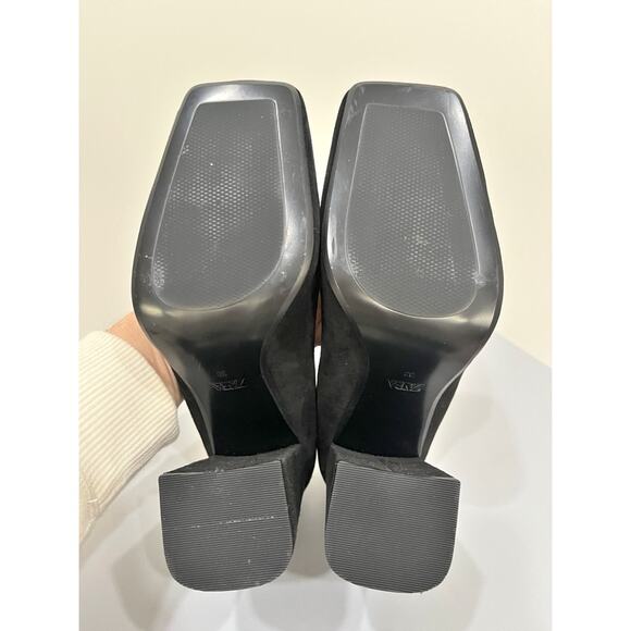 NWT ZARA Black Suede Block Heels - Picture 8 of 9
